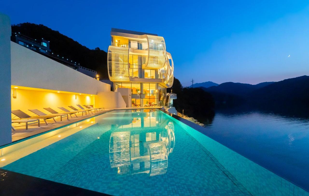 Gapyeong Suiteian Hotel&Resort Exterior foto