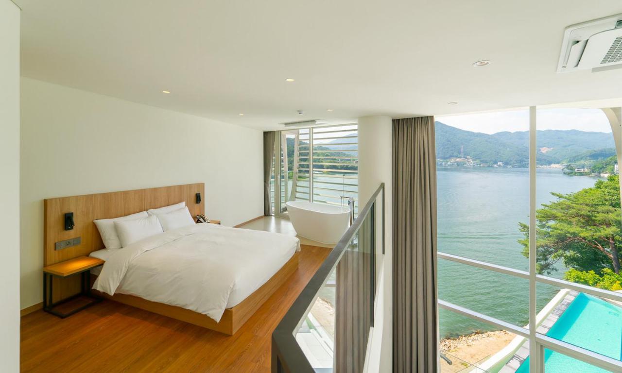 Gapyeong Suiteian Hotel&Resort Exterior foto
