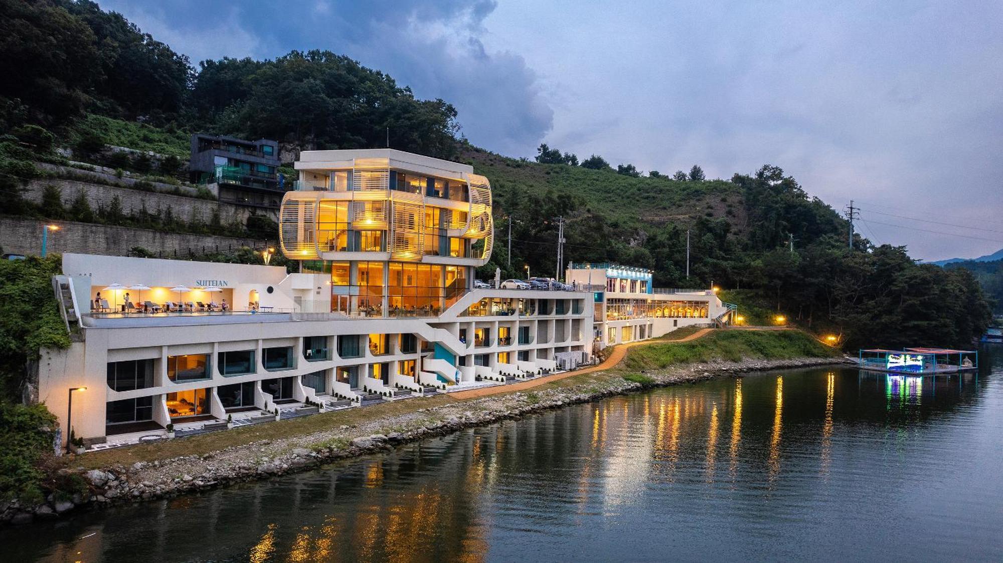 Gapyeong Suiteian Hotel&Resort Exterior foto